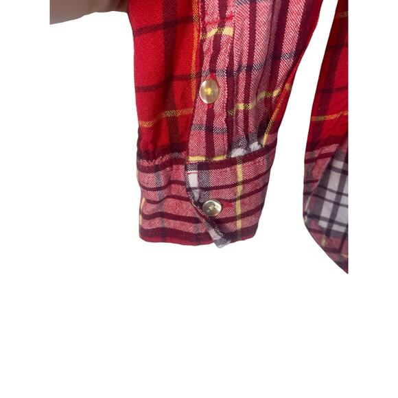 Red American Eagle boyfriend fit lightweight size Medium Flannel - Picture 4 of 9